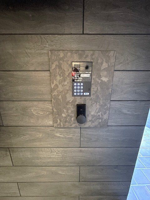 福岡県福岡市南区高宮３丁目12-21 セキュリティ