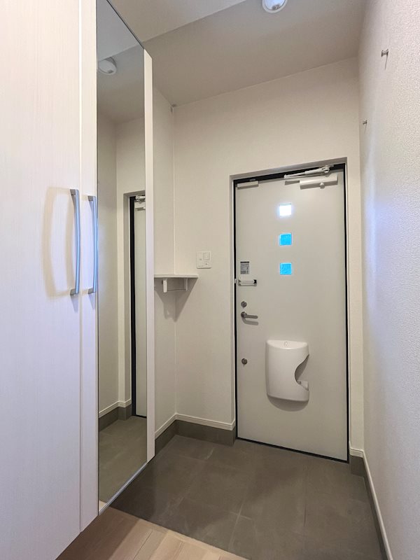 ウェルシュガーデンⅠ 玄関