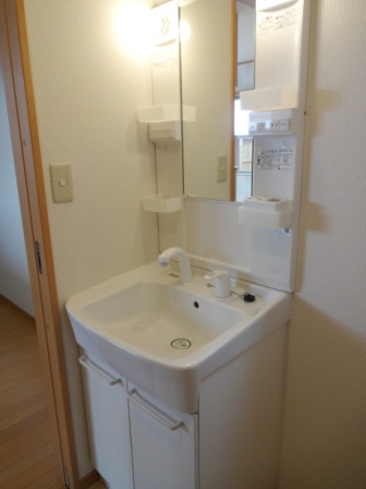 青葉コートビレッジ 洗面所