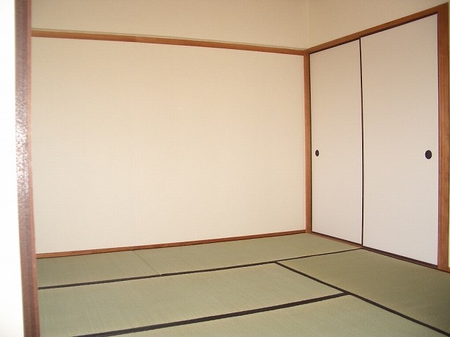 サンヒルズ千早 ベッドルーム