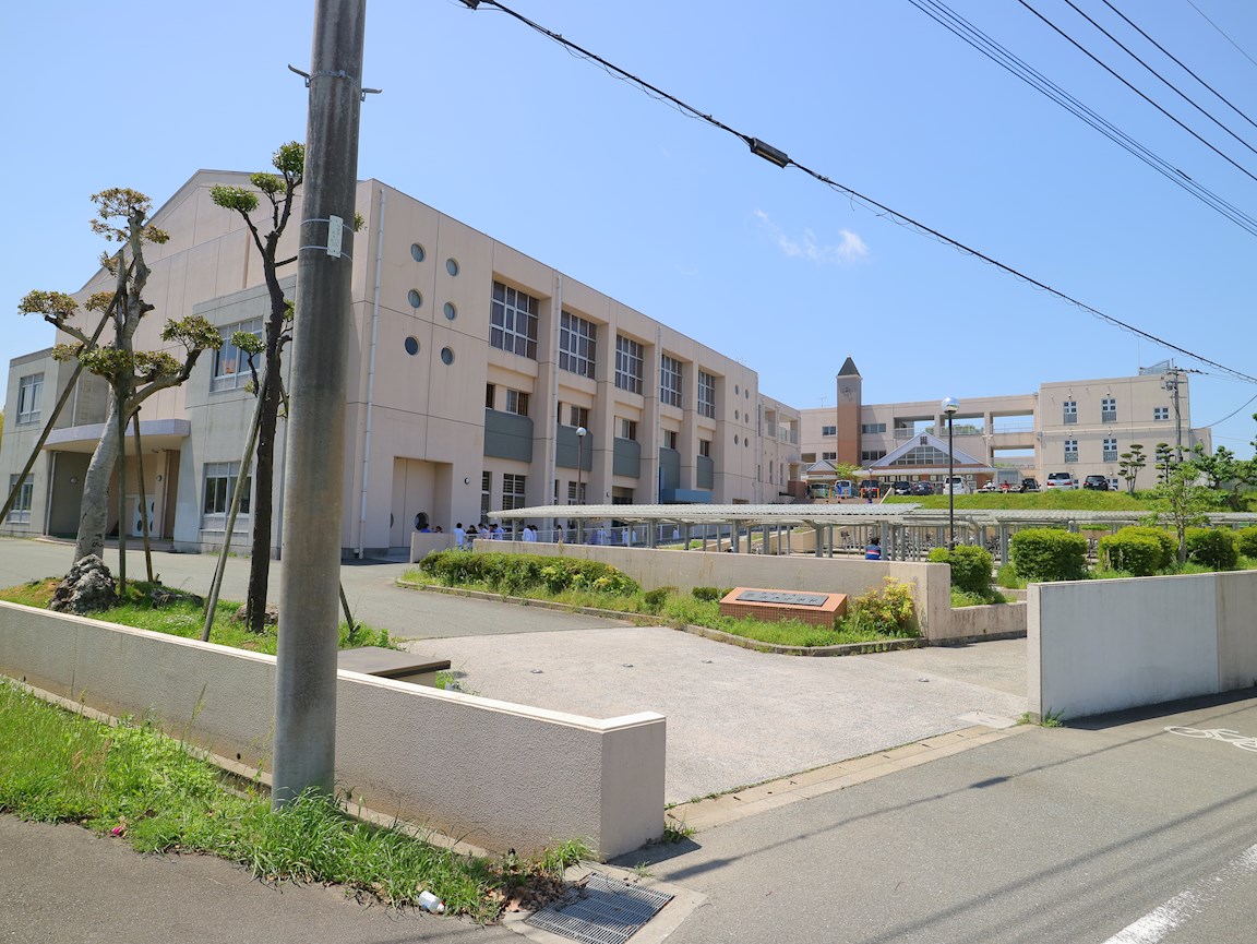 アマランスキノ  中学校