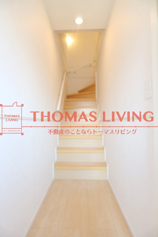 コモド・ヴィラージュⅢ 玄関