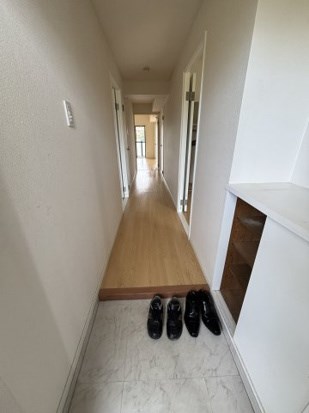 テングッド百道 玄関