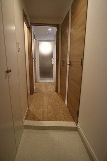 アクタス福岡県庁前グラシア 玄関