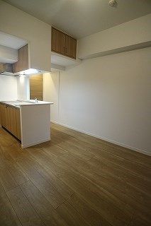 アクタス福岡県庁前グラシア リビング