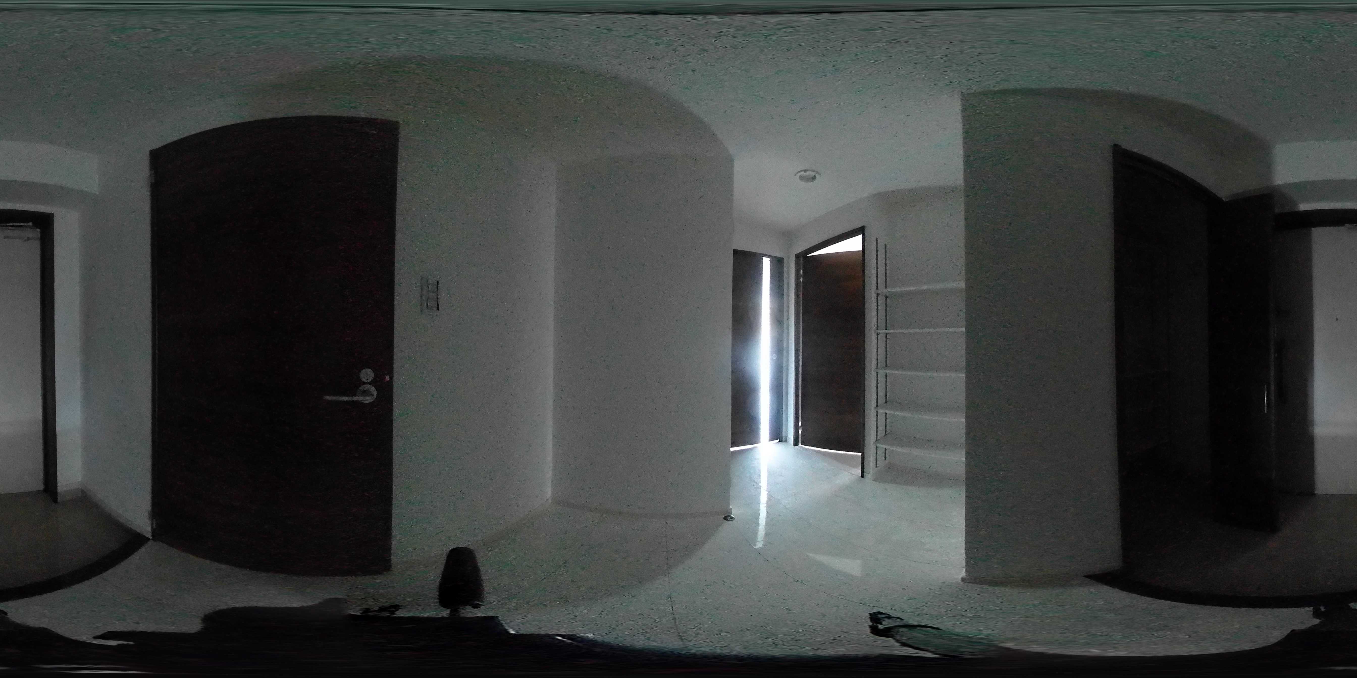 プレジデンス　ざ・荒江 玄関