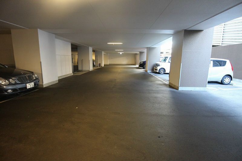 ＭＪＲザ千早 駐車場