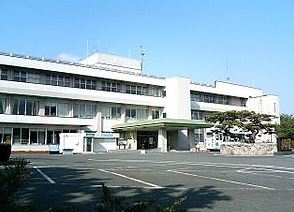 アーバン新宮 役所