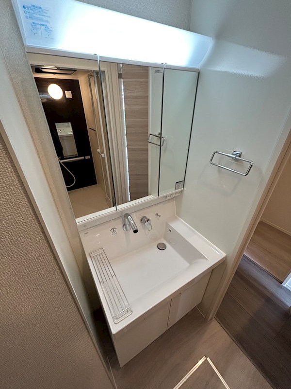 D-ROOM+西町 洗面所