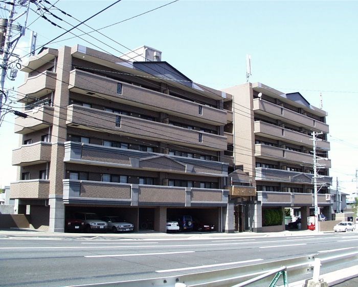 アーティリーコート城南 外観