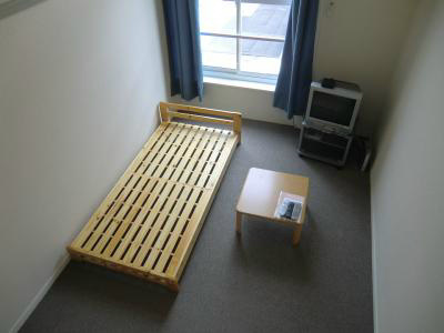 レオパレス空港南 リビング