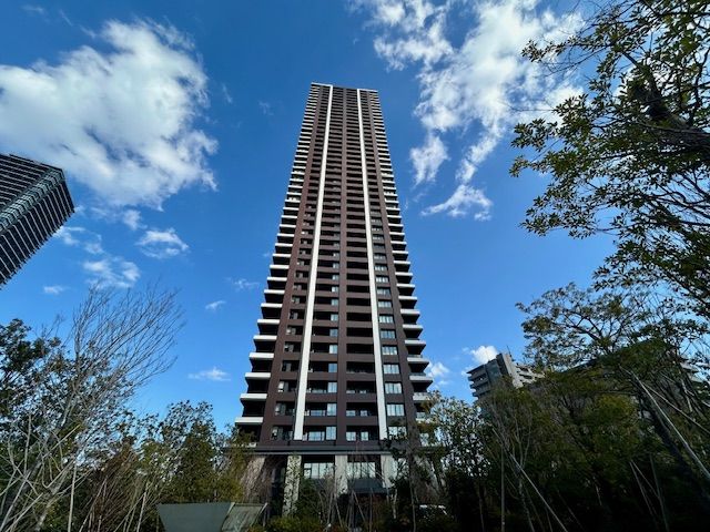 アイランドシティオーシャン＆フォレストタワーレジデンス　EAST棟 外観
