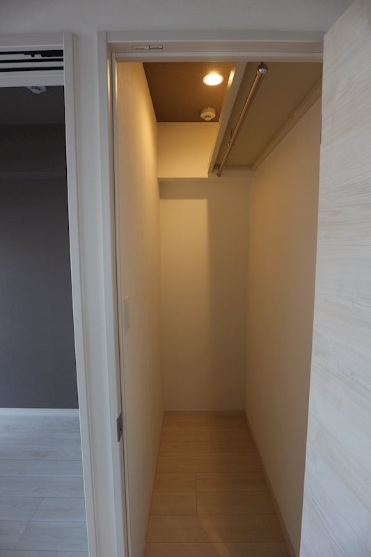 サニークレスト西新 収納
