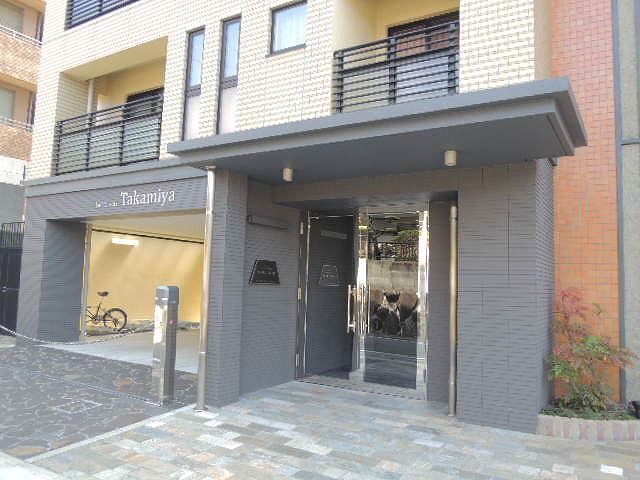 エイチス高宮 エントランス