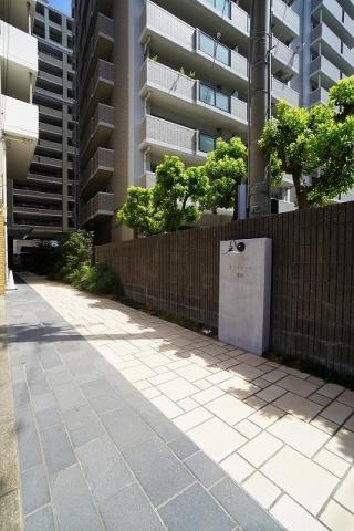 アントゥール薬院 エントランス