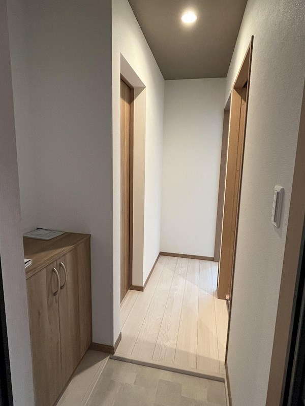 EST梅林 玄関