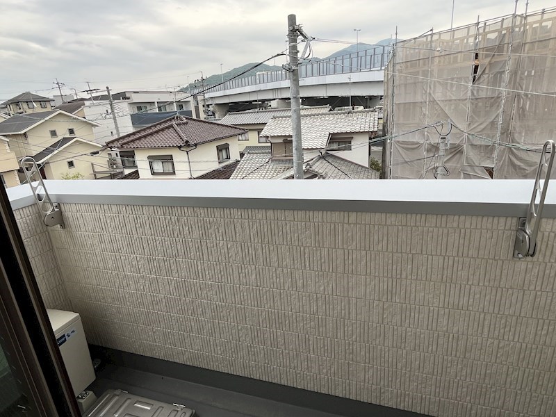EST梅林 ベランダ