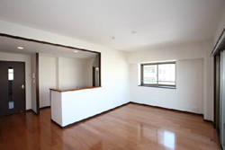 ピエールボレ室見 リビング