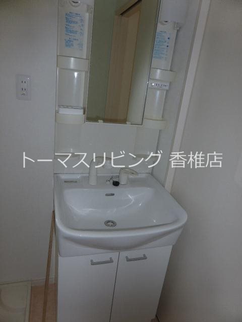 グラシュープラージュ三苫 洗面所