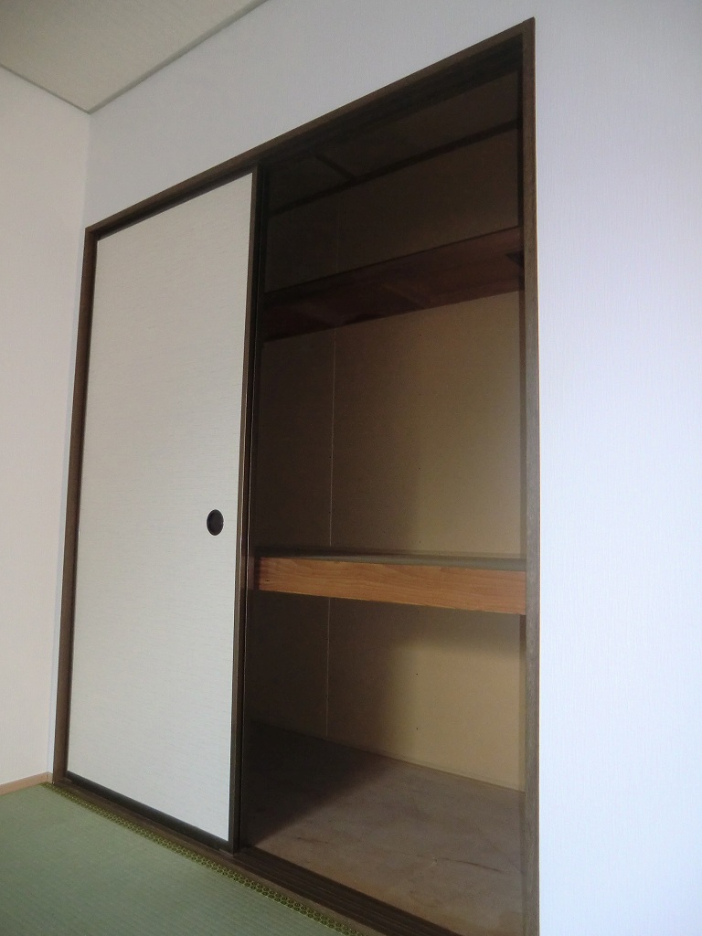 セジュール・プルニエ　B棟 収納