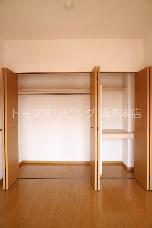 Island博多駅南 収納