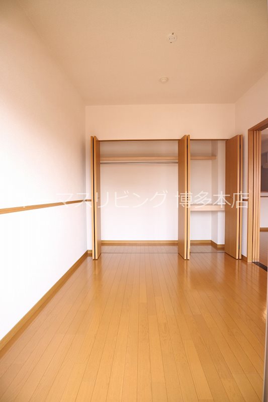 Island博多駅南 ベッドルーム