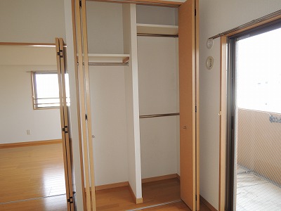 アコール県庁前 収納