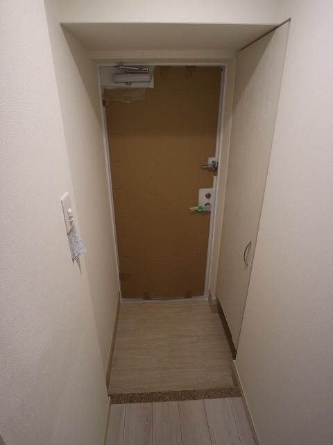 グランカーサ渡辺通 玄関
