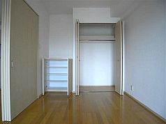 グランパーク天神 収納