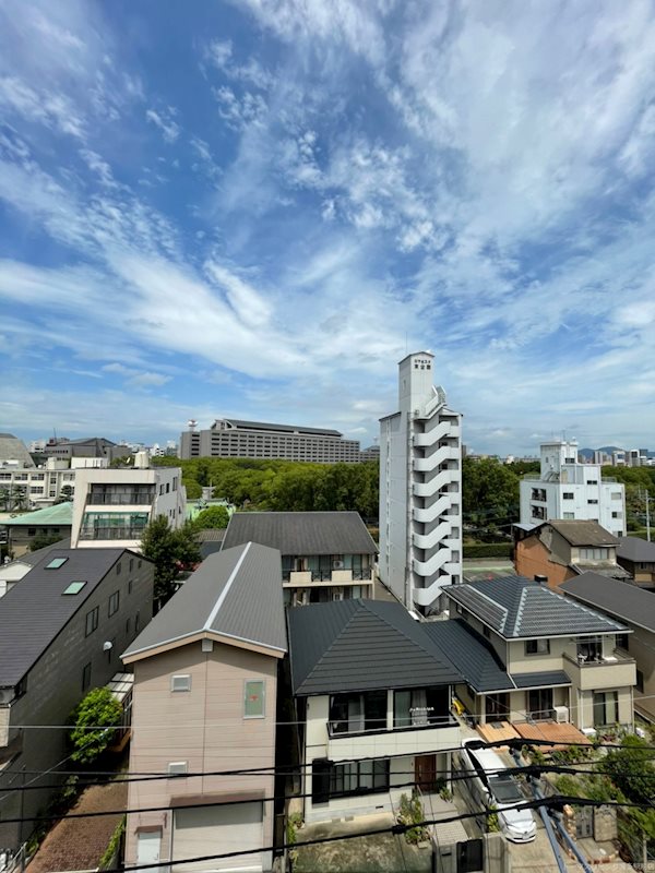 ヴィラージュ県庁前参番館 眺望