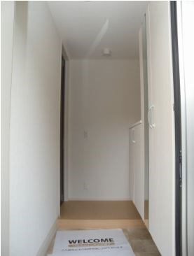 D-room平和 玄関
