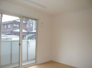 D-room平和 ベッドルーム