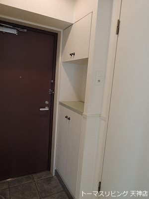 リバティ天神南 玄関
