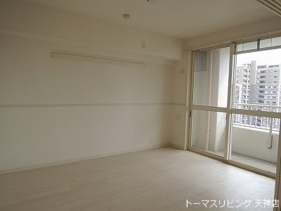 リバティ天神南 ベッドルーム