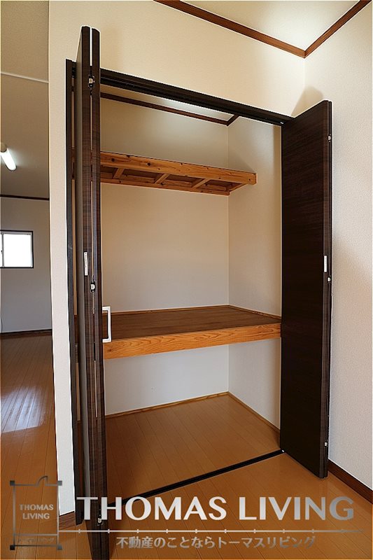 アーバン川津 収納