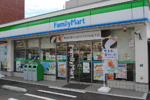 マリナライフB棟 コンビニ