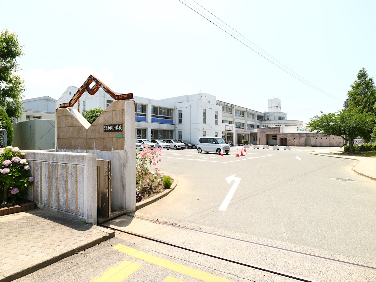 福岡県宗像市自由ヶ丘２丁目 小学校