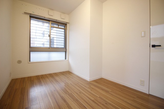 ソルレヴェンテセンダイ ベッドルーム