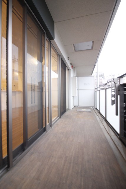 ソルレヴェンテセンダイ ベランダ