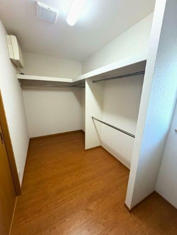 福岡県福津市日蒔野３丁目 収納
