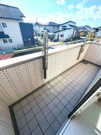 福岡県福津市日蒔野３丁目 ベランダ