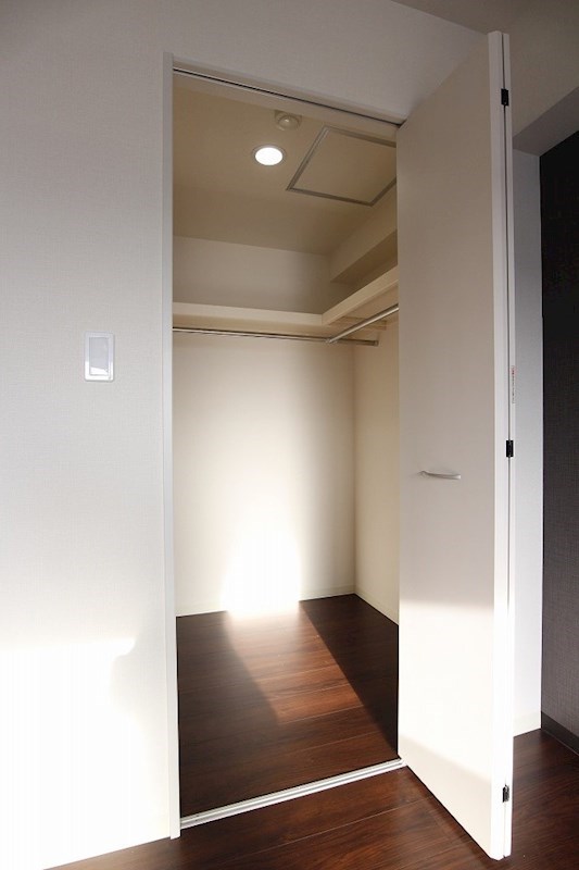 エルヴィータ駅南 収納