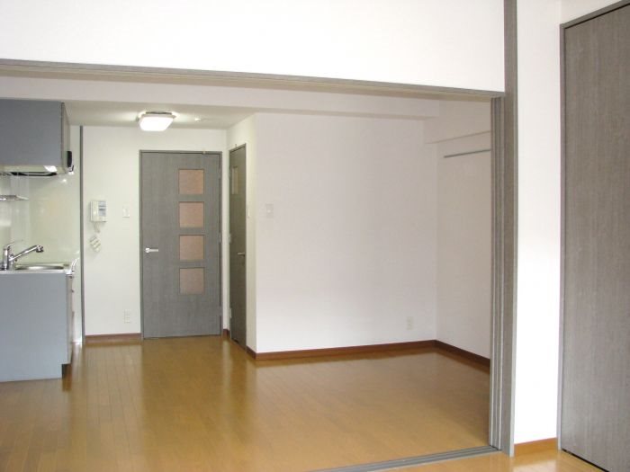 ロイヤル神屋 リビング