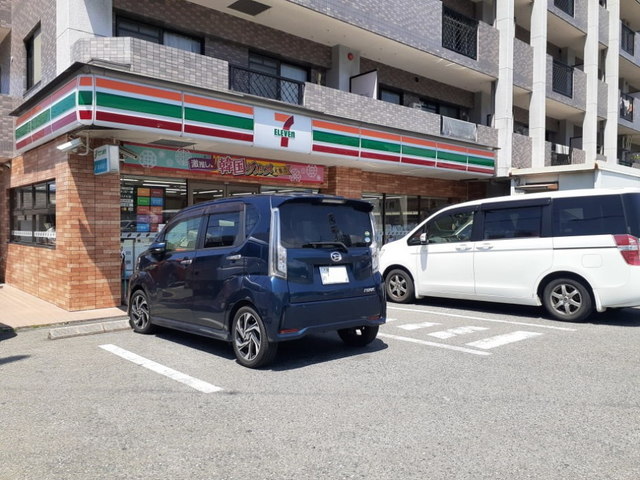 CASA LAULEA コンビニ