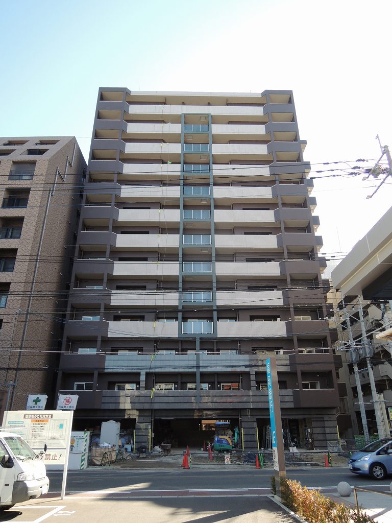 ウインステージ平尾 外観