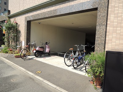 グリュックハイム山王公園前 駐車場