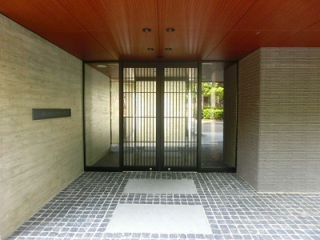 RJRプレシア博多楽水園 エントランス