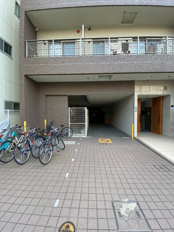 リバティ神屋 エントランス