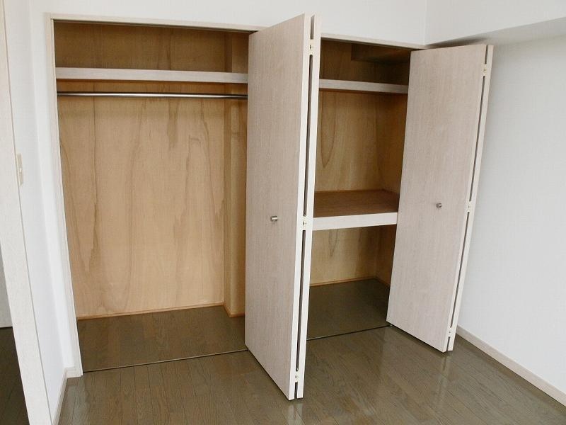 エムロード平尾 収納