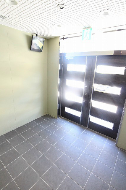 グローリアＭ・Ｋ ロビー